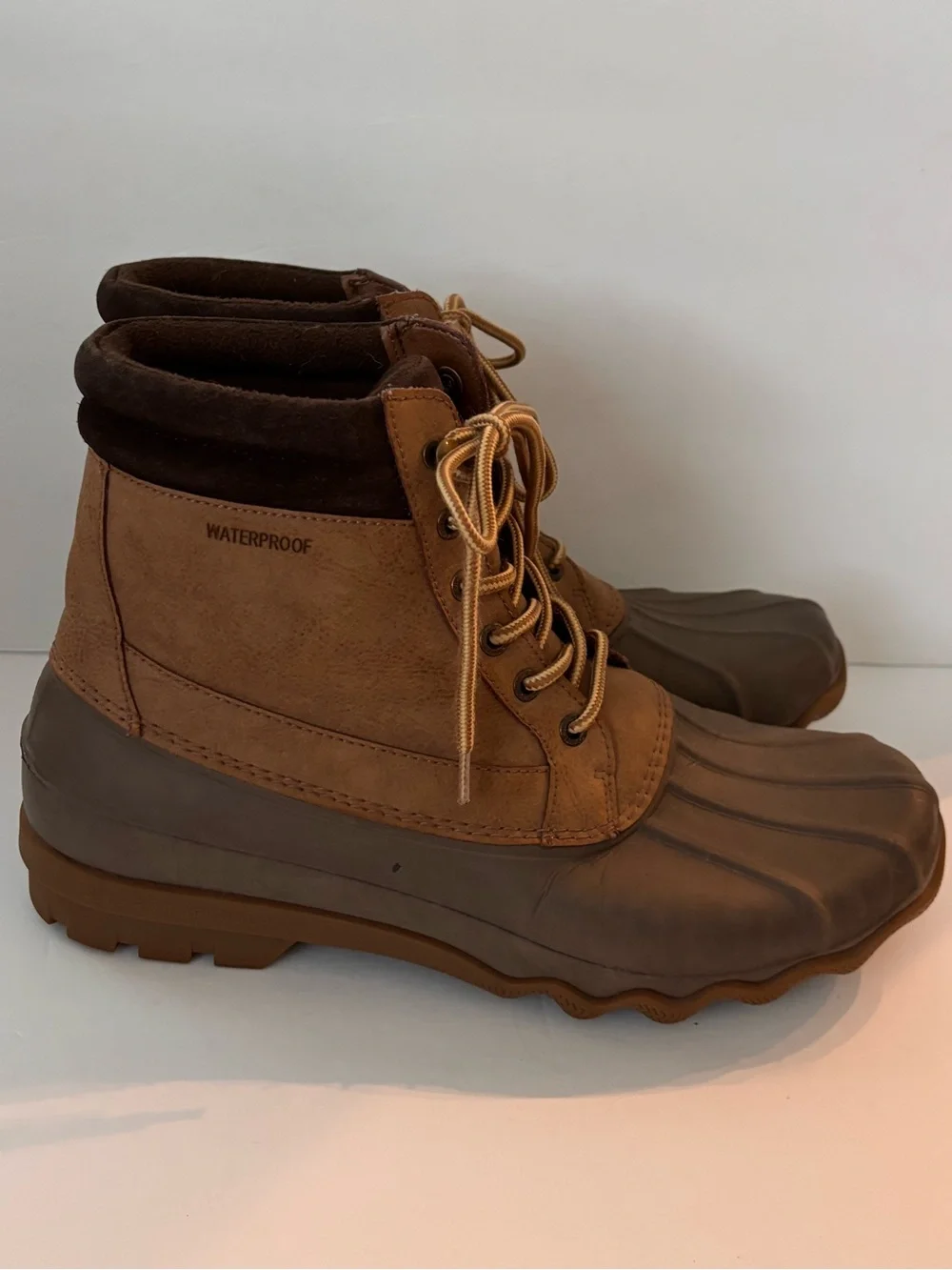 Sperry durable brown